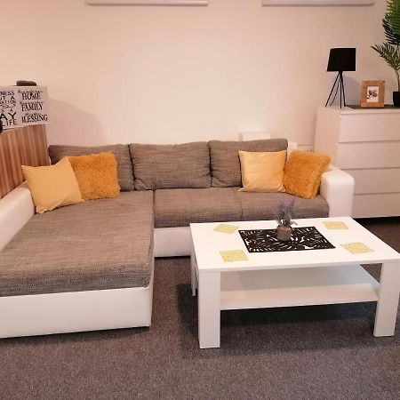 Apartman 26 Mymara Bešeňová Exterior foto